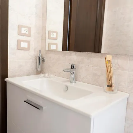 Villino Flos 게스트하우스 Cerisano